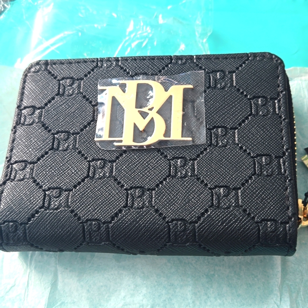 Bagdley Mischka vegan leather black zip wallet w snap closure NWT new w Tags